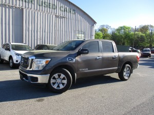 2017 NISSAN TITAN # 510810