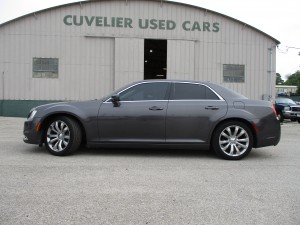 2018 CHRYSLER 300 # 275974