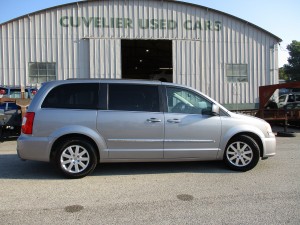 2013 CHRYSLER TOWN AND COUNTRY # 669916