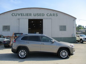 2019 JEEP CHEROKEE # 149785